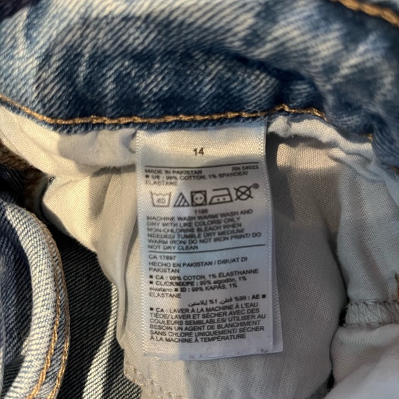 Old Navy Women’s OG High Rise Shorts, 14 - Picture 2 of 4